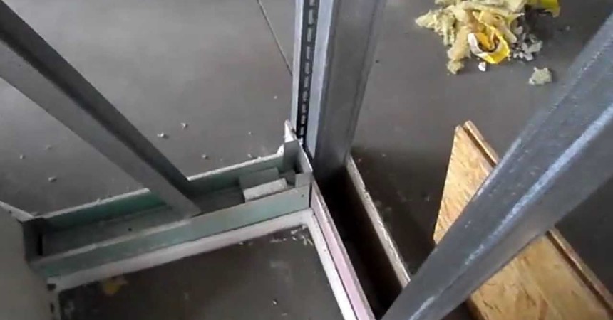 Budowanie ścianki działowej z płyt gispowych Budowanie ścianki działowej z płyt gispowych