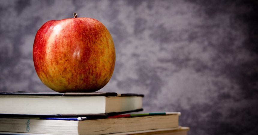 Książki – warto czytać? Książki – warto czytać?
