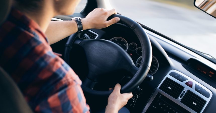 Co piąty kierowca z Wrocławia i Gdańska deklaruje, że spowodował stłuczkę Co piąty kierowca z Wrocławia i Gdańska deklaruje, że spowodował stłuczkę