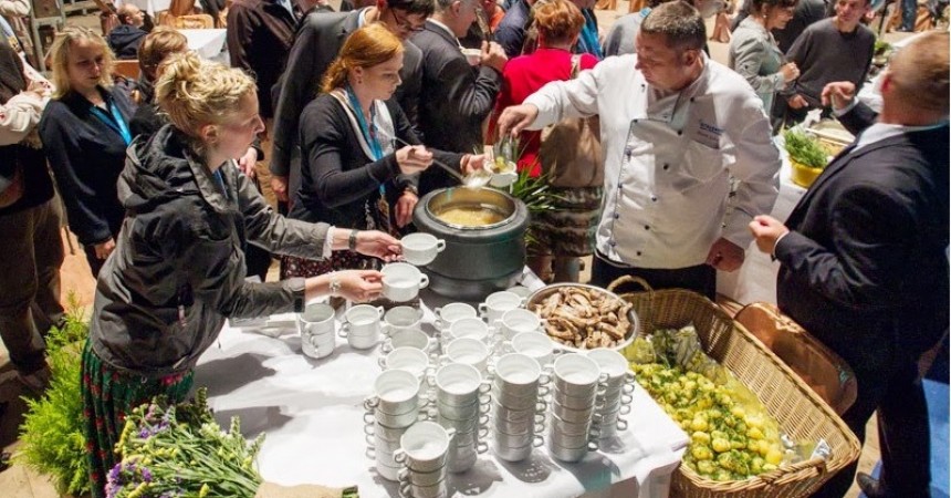 V Europejskie Targi Produktów Regionalnych V Europejskie Targi Produktów Regionalnych