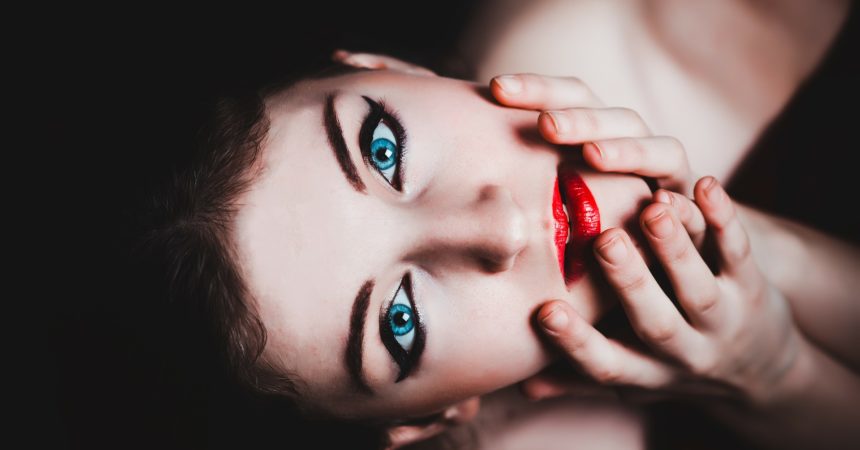 Najmodniejsze odcienie szminek na sezon jesień-zima Najmodniejsze odcienie szminek na sezon jesień-zima