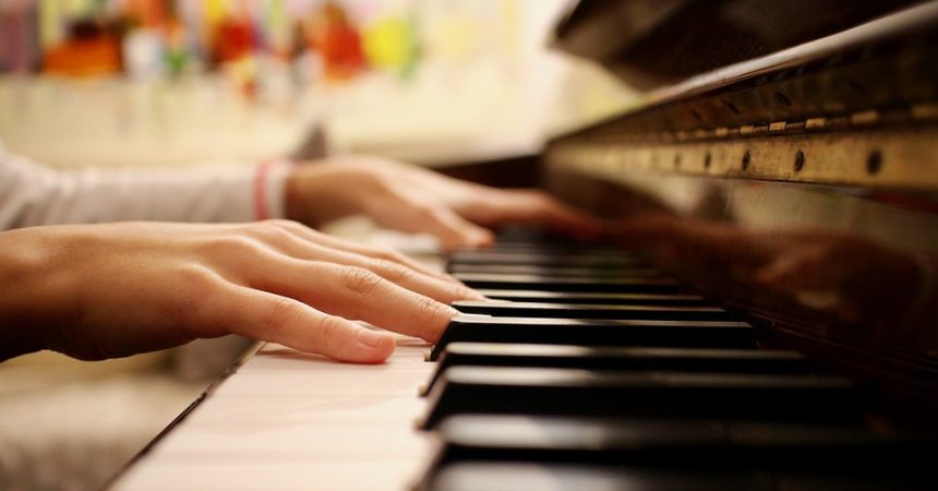 Nauka Gry na Pianinie – Dlaczego Warto
