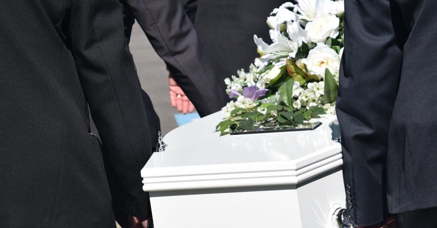 Jak się zachować na pogrzebie? Jak się zachować na pogrzebie?